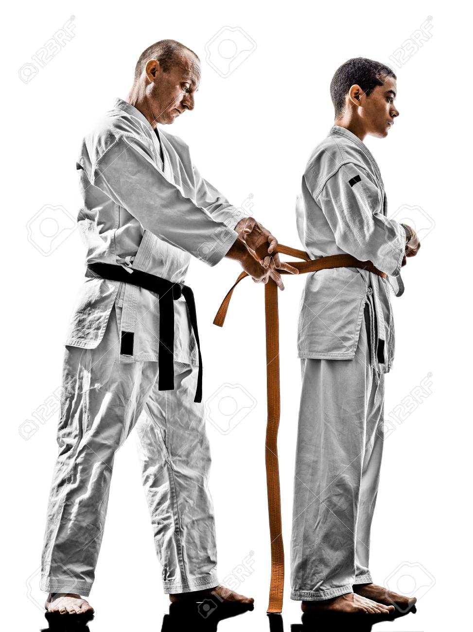 Man teach teen karate