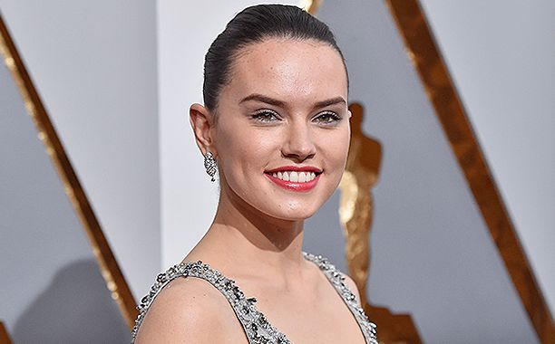 Daisy Ridley Teases New ‘Star Wars’ Film: ‘It’s Not What I Expected’