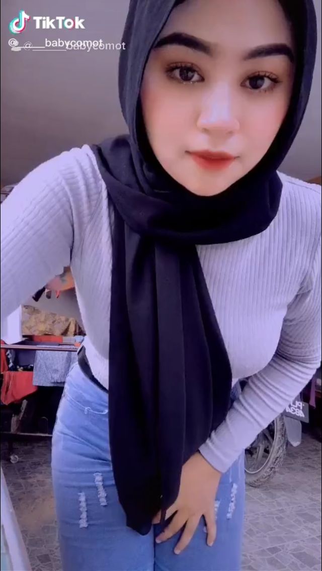 Indonesia hijab girl bobbs