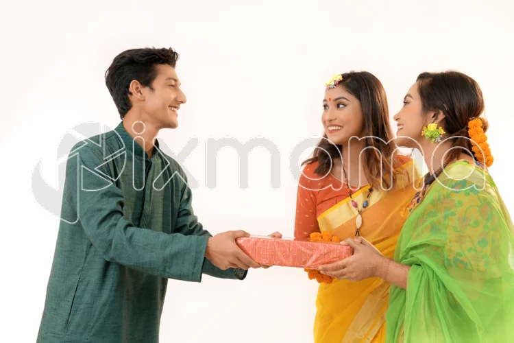 Results for : two desi girl one boy