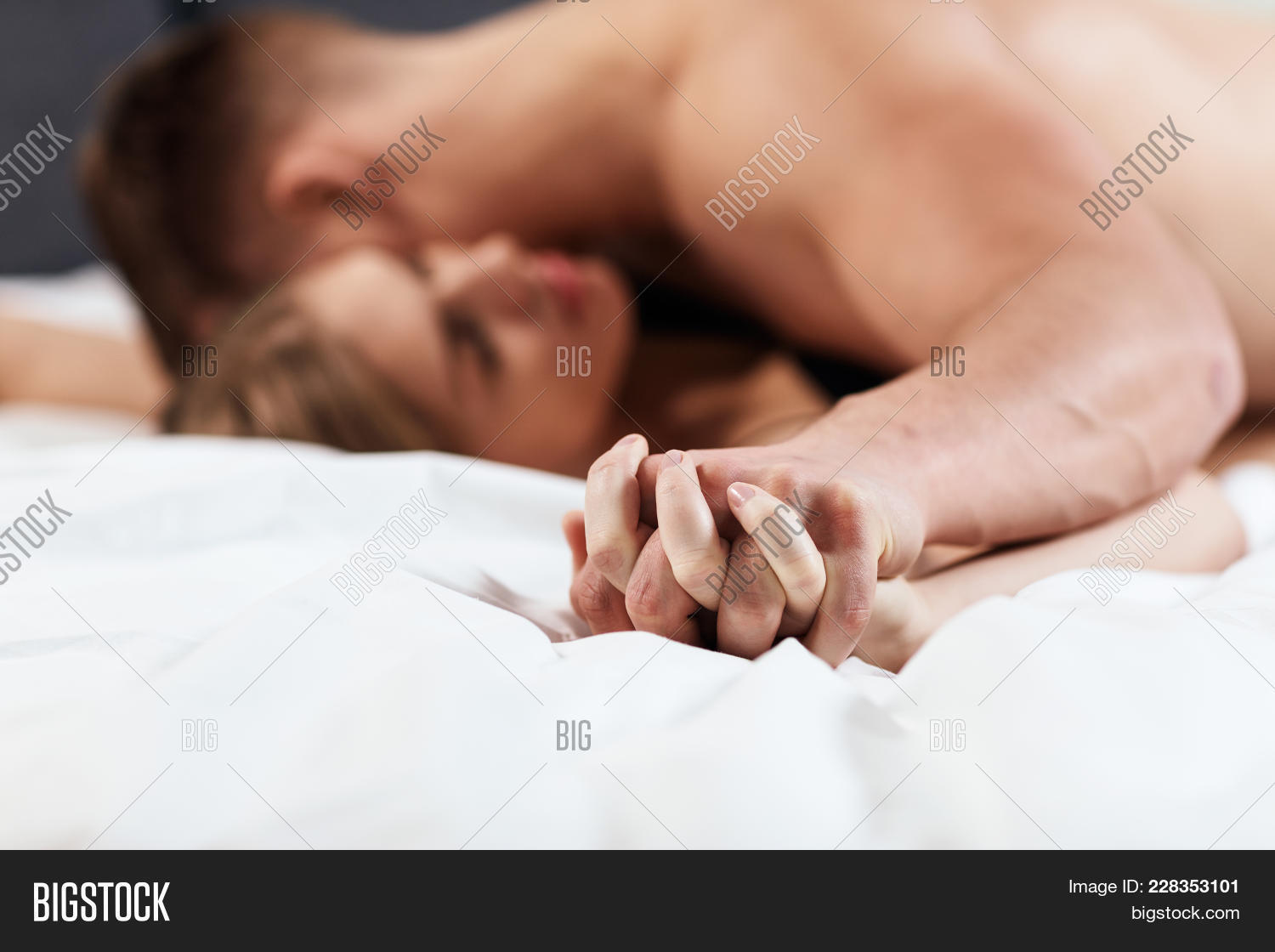 Bed sex kiss