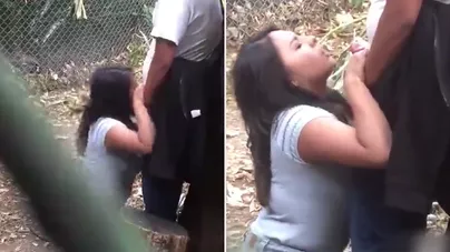 Indian college girl blowjob in park