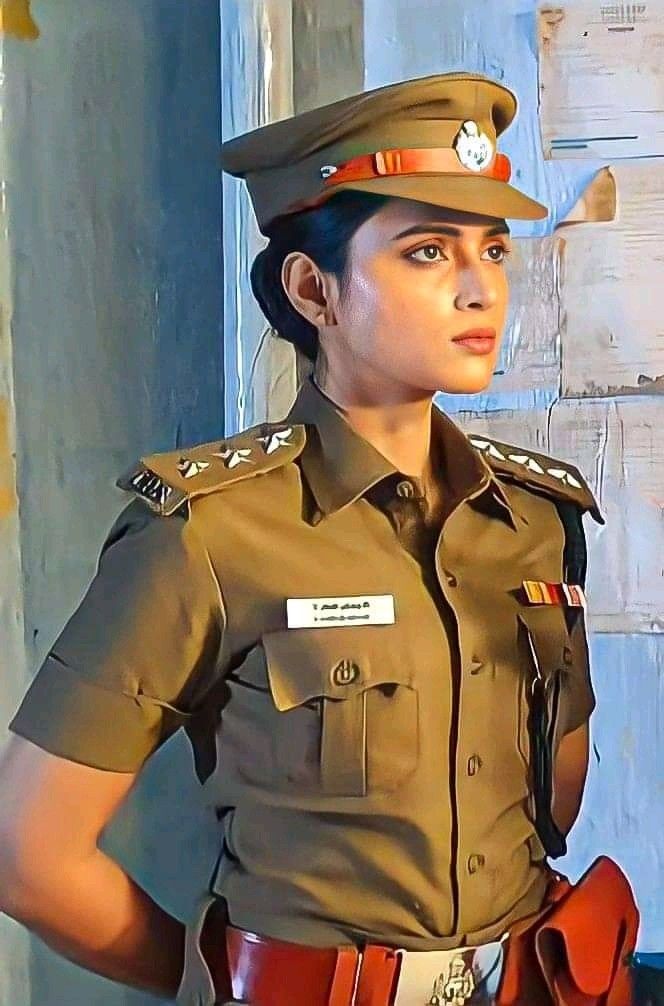 India police gril