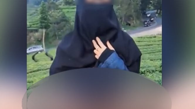 Related Wanita bercadar di ciwidey bokep viral videos in HD