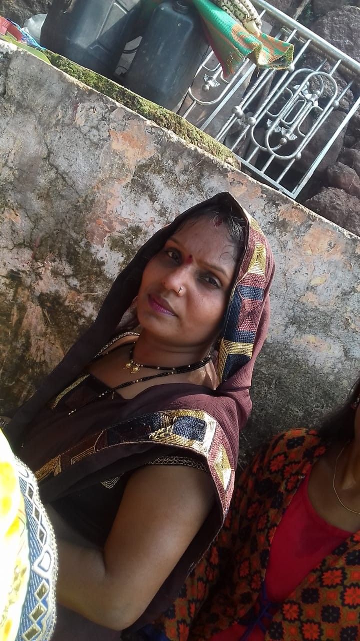 New desi village aunty Quotes, Status, Photo, Video