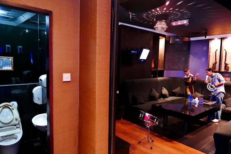 Karaoke room indo