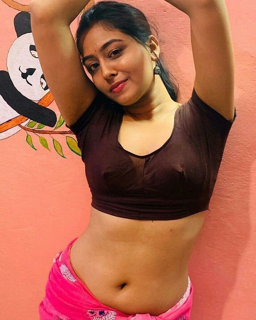 Results for : indian girl showing body