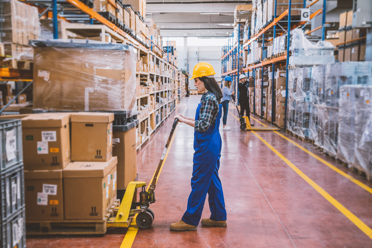 Why Does Warehouse Material Handling Matter?