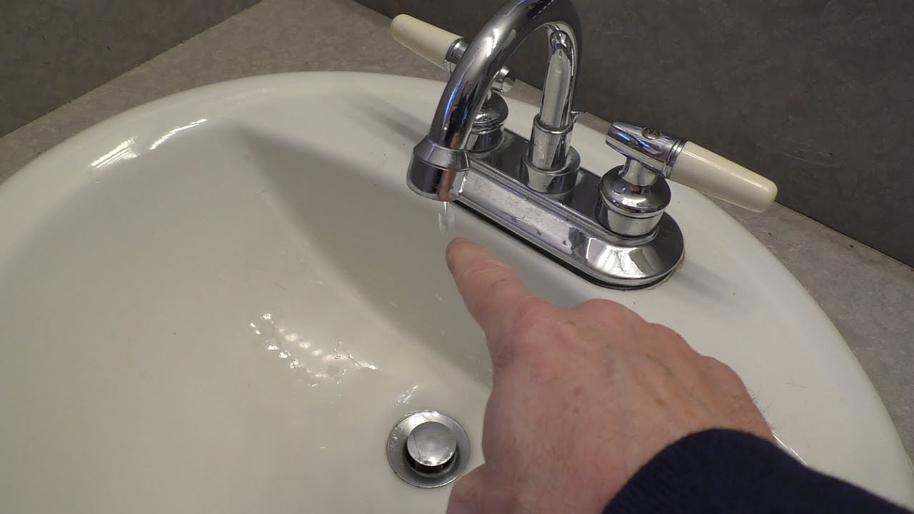 How to Detect and Fix a Bathroom Leak