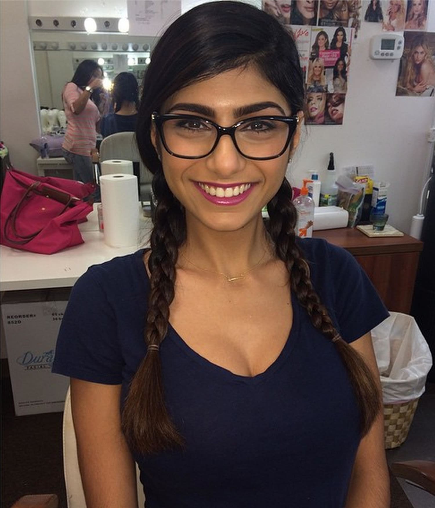 What did Mia Khalifa study and what does she do for a living?