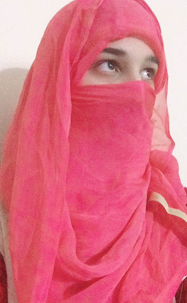 Niqab Muslim deshi